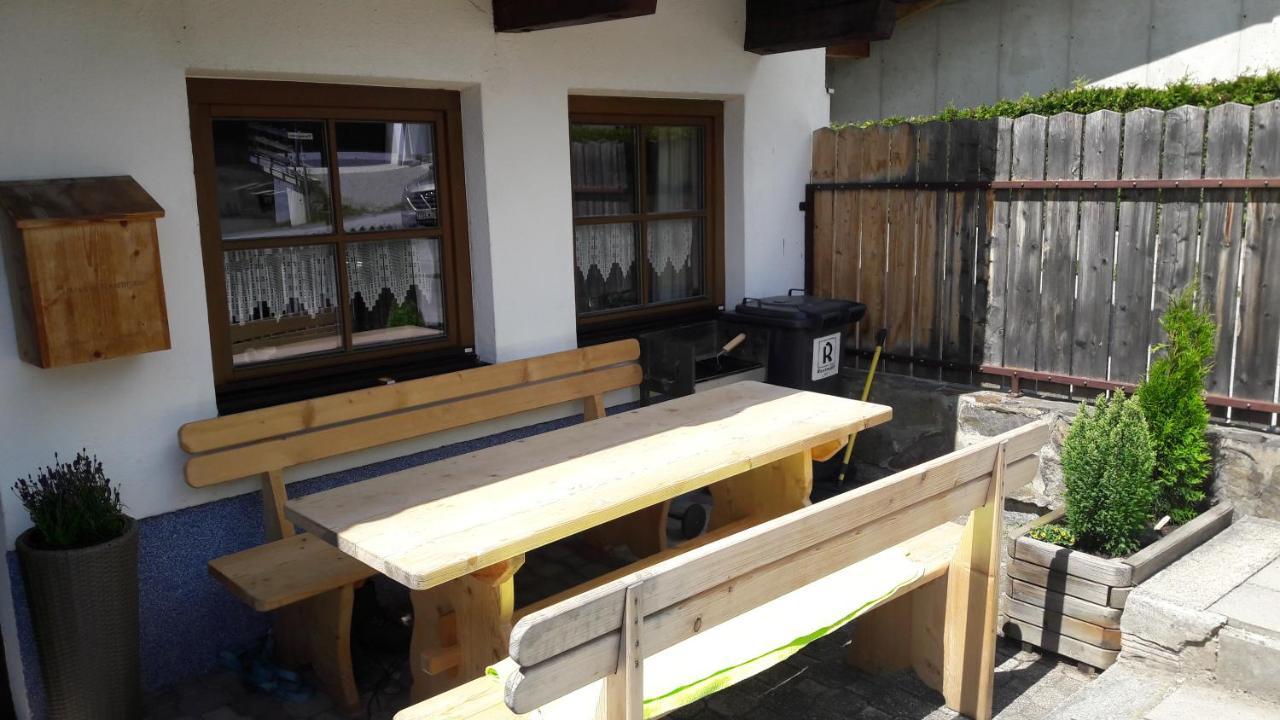 Maridl'S Ferienhaus Umhausen Bagian luar foto